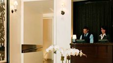 City Club Hotel