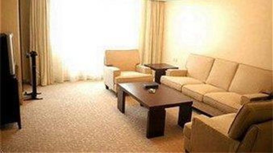 Overseas Chinese Hotel Suite