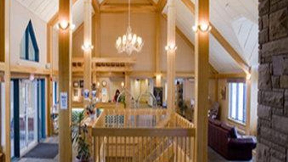 Riverside Resort & Conference Center Lobby