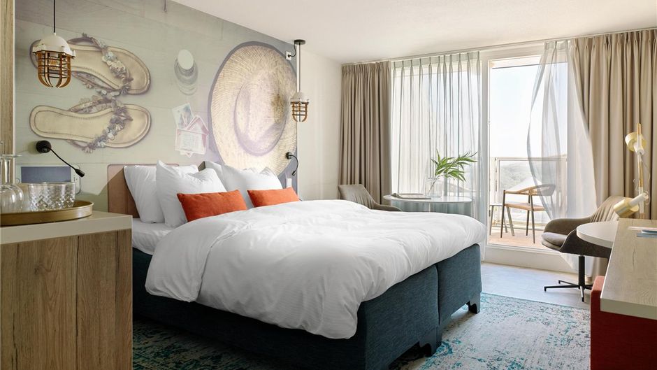 Carlton Beach Hotel Room