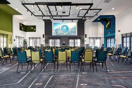 Carlton President Hotel