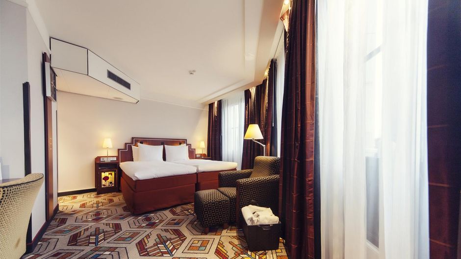 Banks Mansion Hotel Suite