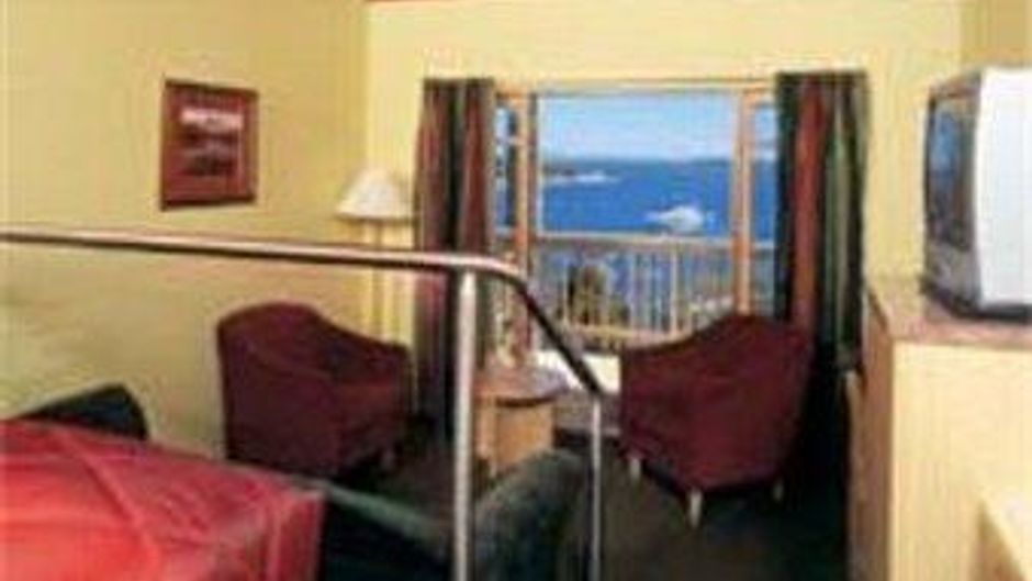 Strahan Village Room