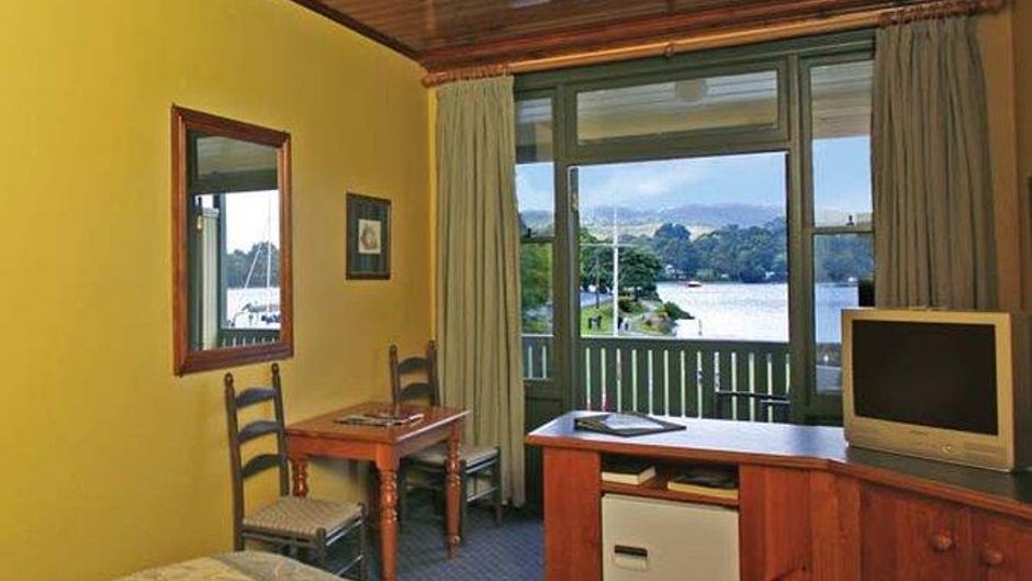 Strahan Village Room