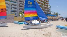 Las Flores Beach Resort