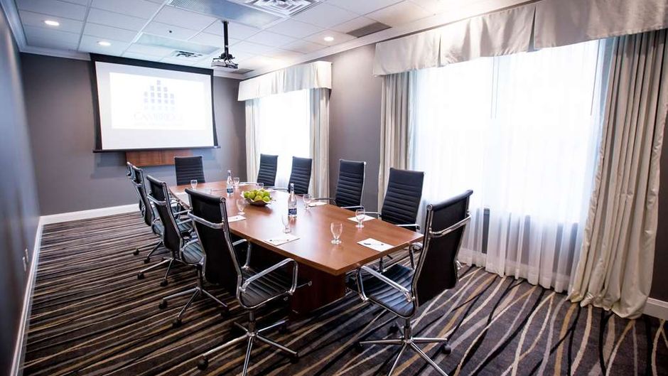 Cambridge Hotel & Conf Center Meeting