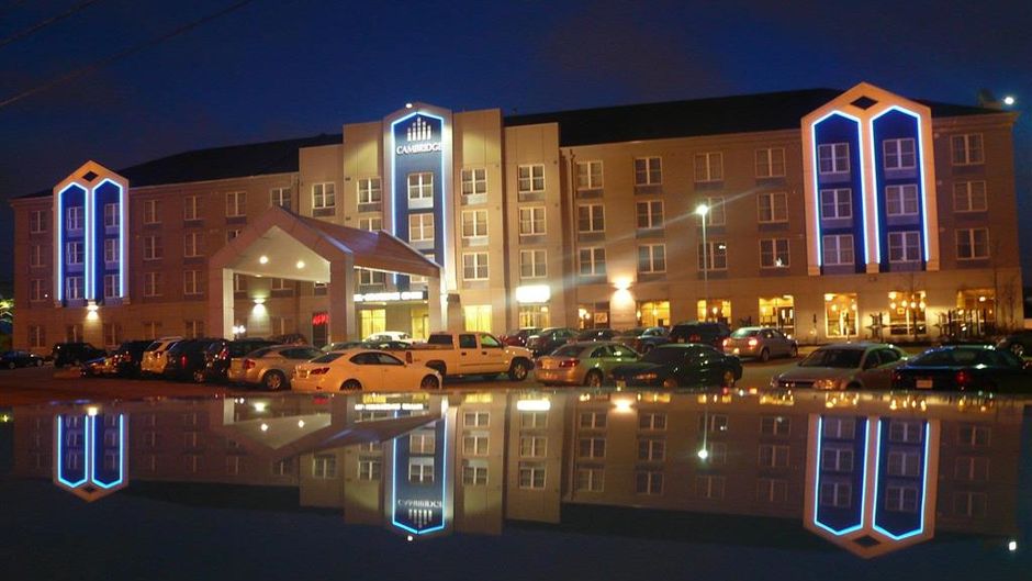 Cambridge Hotel & Conf Center Exterior