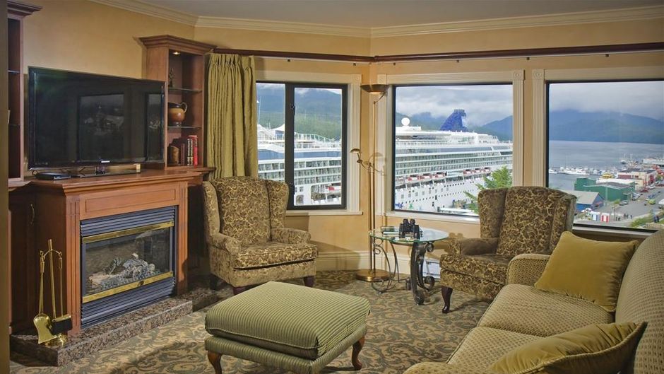Crest Hotel Room