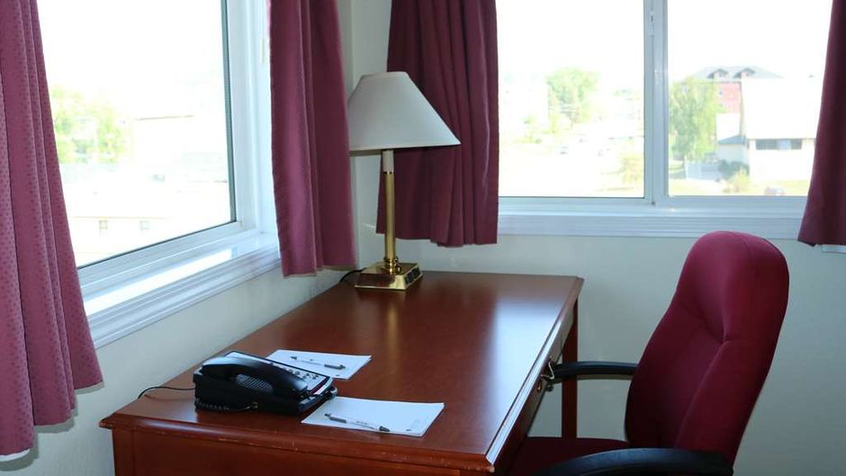 Nomad Hotel & Suites Suite