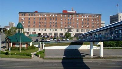 Prince Arthur Waterfront Hotel & Suites