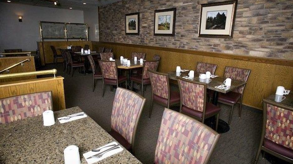 Heritage Inn Hotel & Convention Centre Restaurant