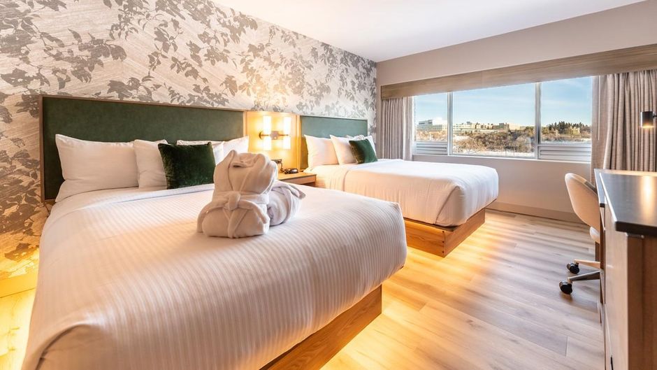 Park Town Hotel Room