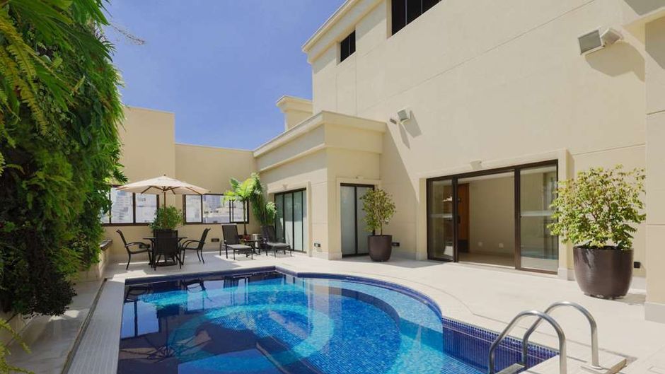 George V-Casa Branca Pool