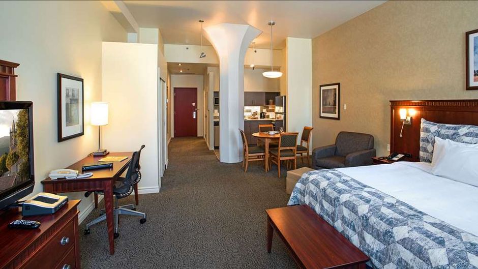 Le Square Phillips Hotel & Suites Suite