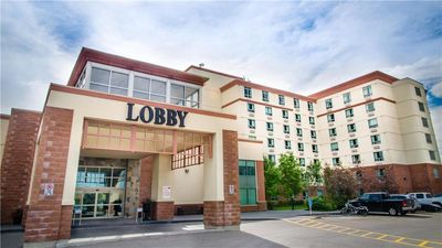 Deerfoot Inn & Casino