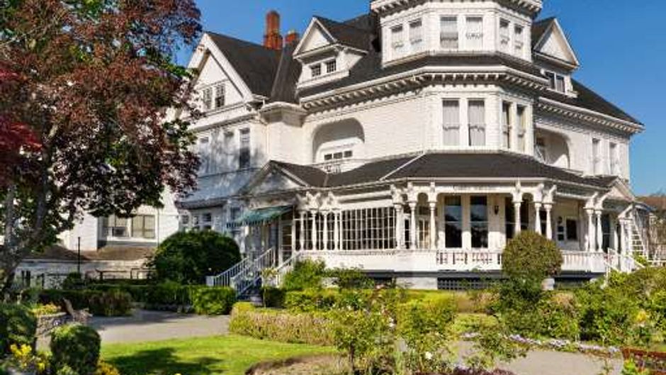 Pendray Inn & Tea House Exterior