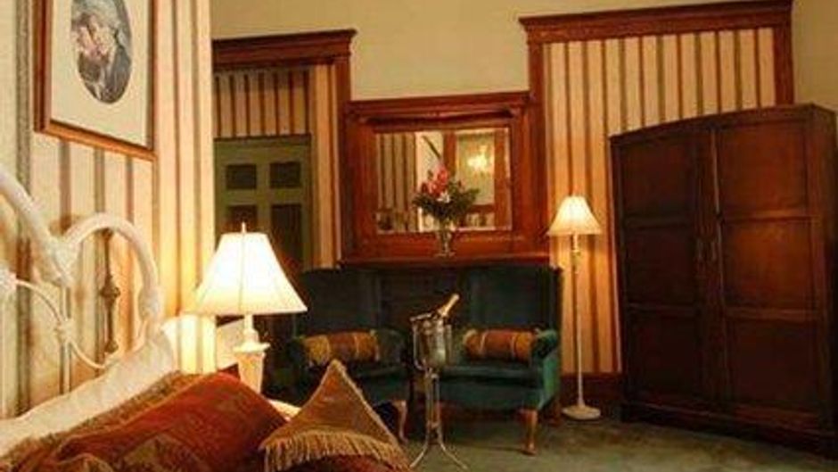 Pendray Inn & Tea House Room