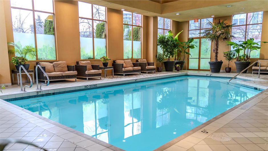 Manteo Resort-Waterfront Hotel & Villas Pool