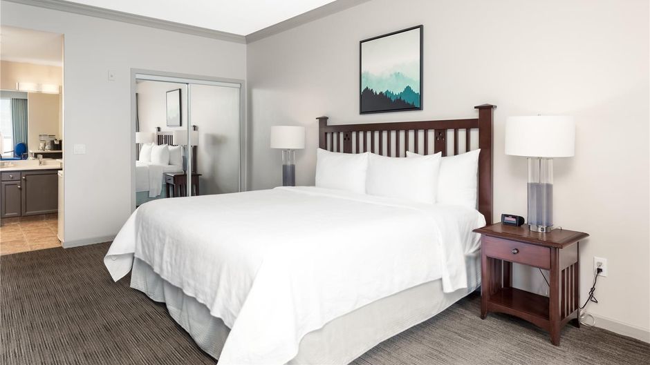 Manteo Resort-Waterfront Hotel & Villas Room