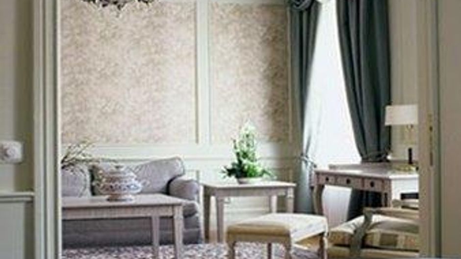 Century Hotel Foshan Room