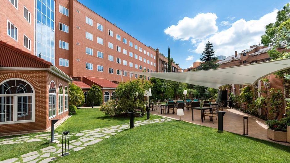 Rafaelhoteles Atocha Exterior