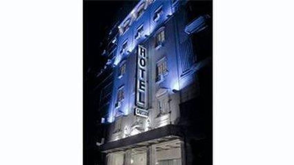 Carsson Hotel Exterior