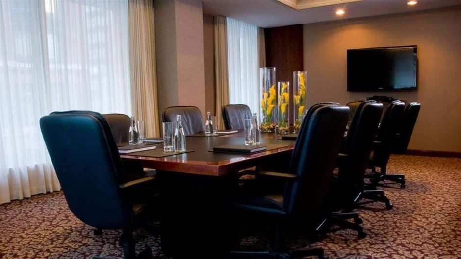 Cambridge Suites Hotel Meeting