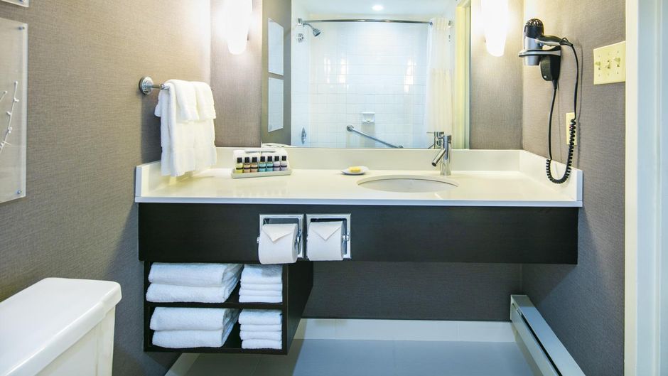 Cambridge Suites Hotel Room