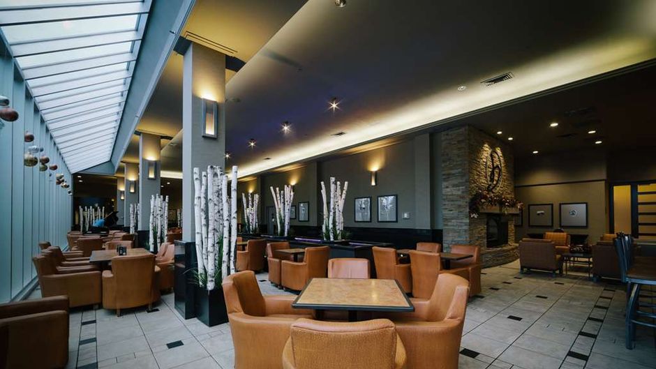 Hotel Blackfoot Lobby