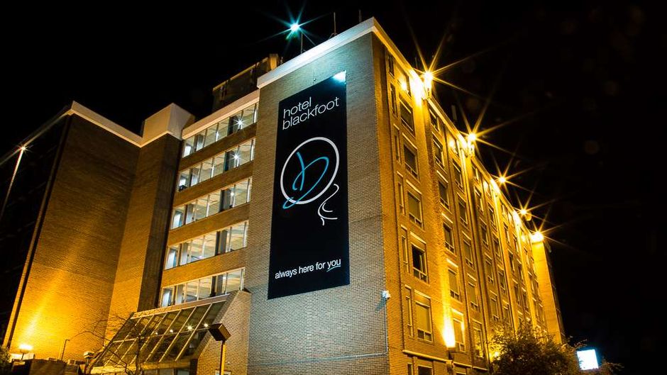 Hotel Blackfoot Exterior