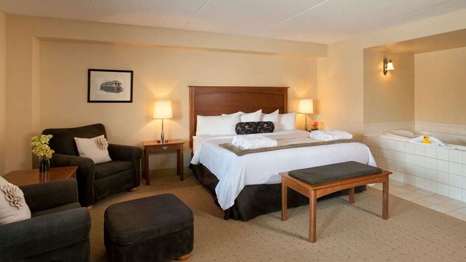 Temple Gardens Hotel & Spa Suite