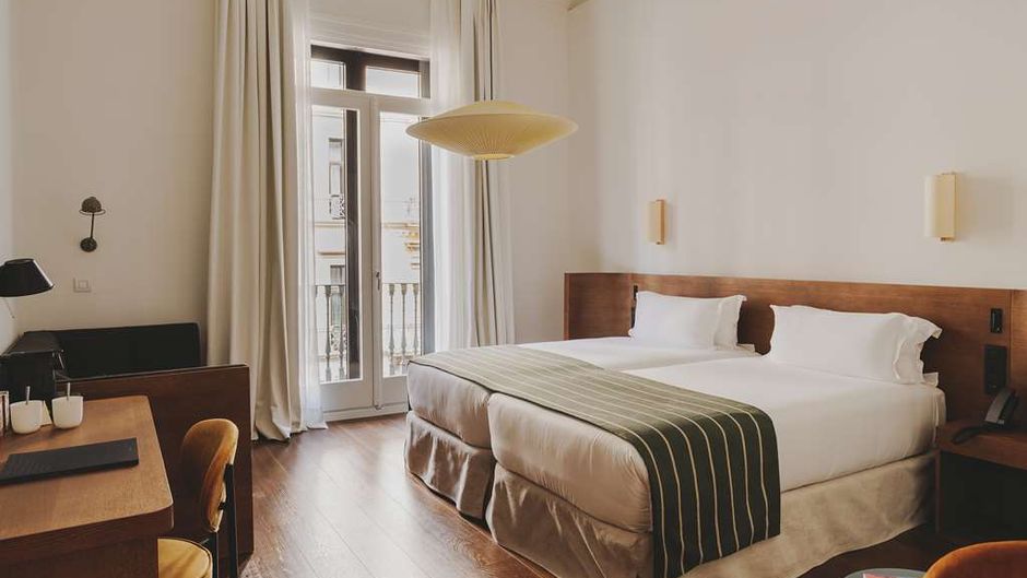 Hotel Regina Room