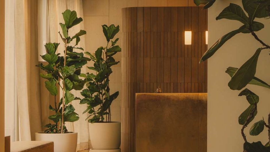 Hotel Regina Lobby