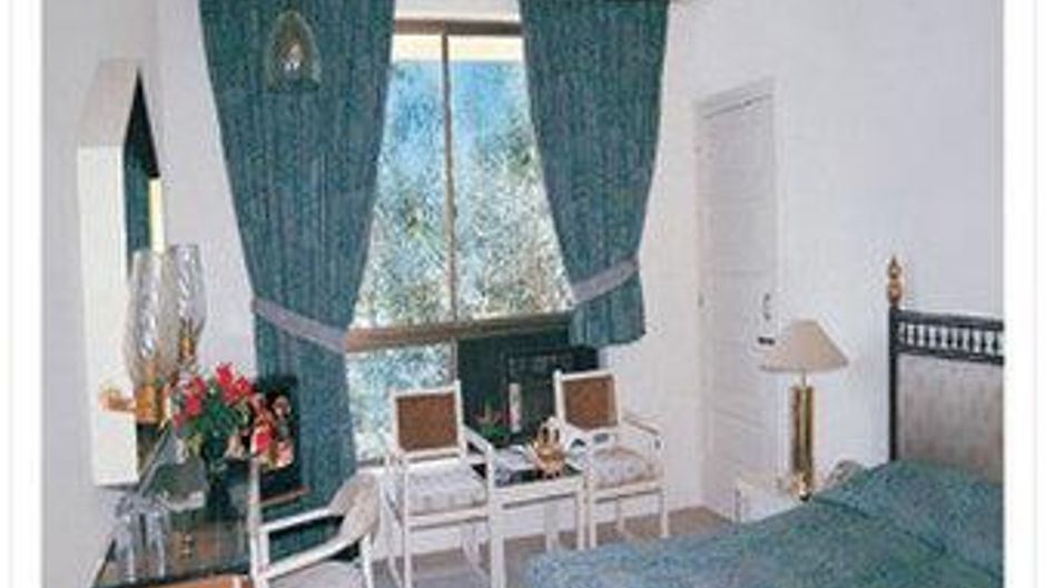 Beach Luxury Hotel Room