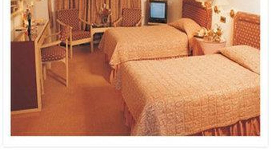 Beach Luxury Hotel Room