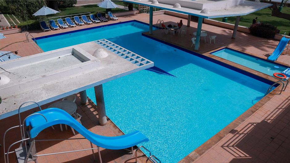 Beach Luxury Hotel Pool