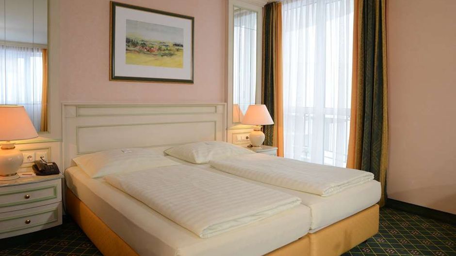 The Monarch Hotel Room
