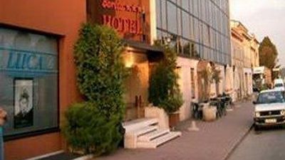 Hotel Bareta