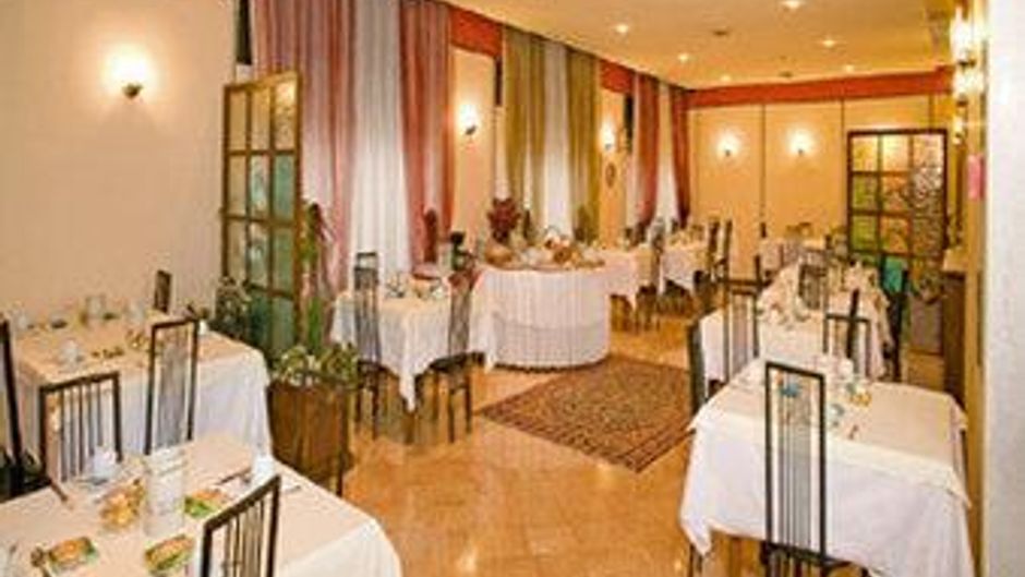 Hotel Bareta Restaurant