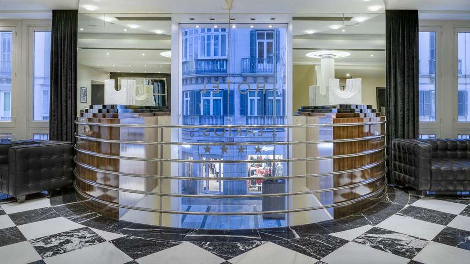 Hotel Larios Lobby