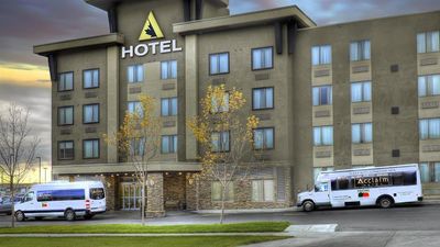 Acclaim Hotel Calgary Airport