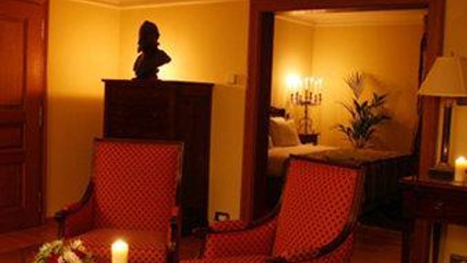 Golden Well Hotel Room