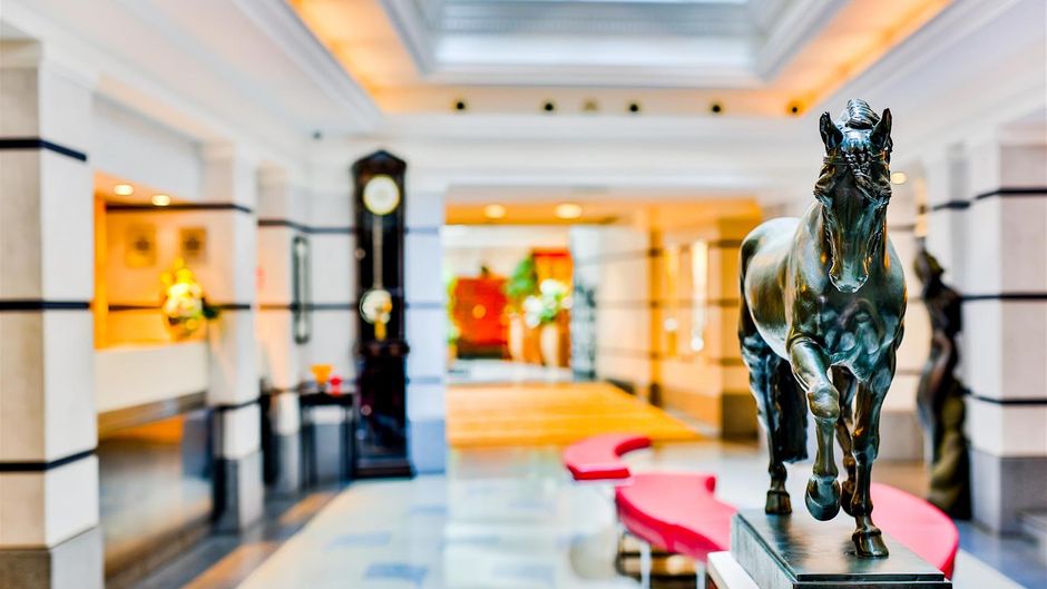 Aria Hotel Lobby