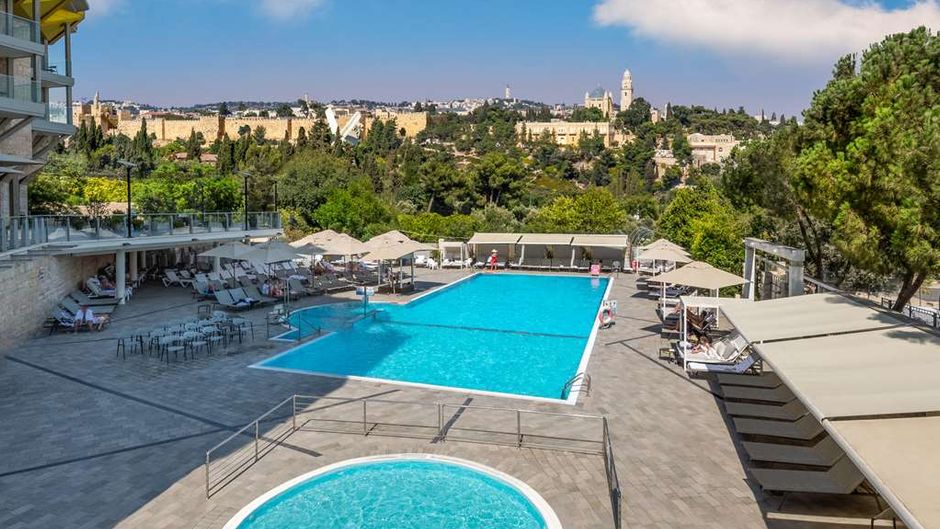Inbal Jerusalem Hotel Pool