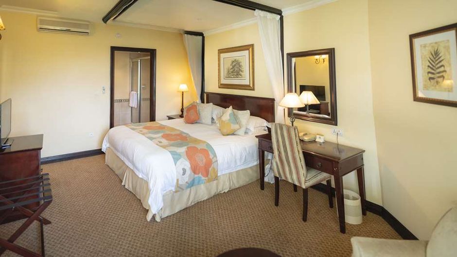 Lake Kivu Serena Hotel Suite