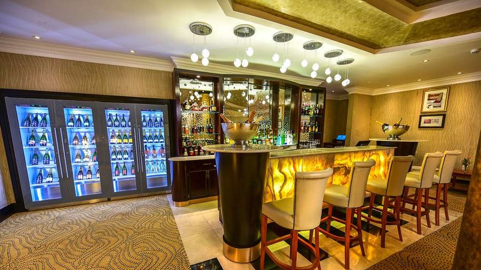 Kampala Serena Hotel Restaurant
