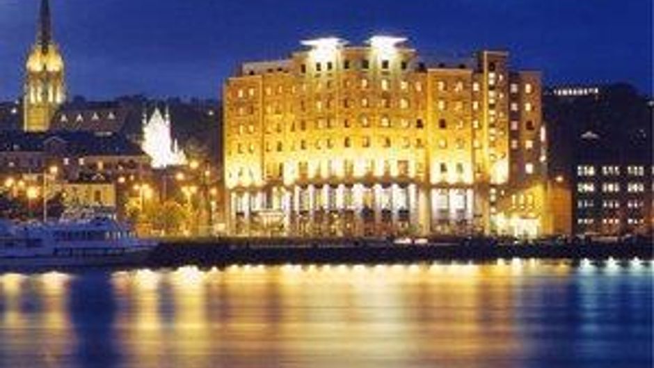 City Hotel Exterior