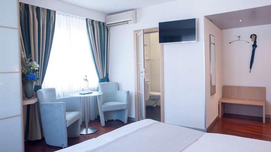 Hotel Krone Unterstrass Room