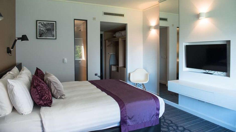 Golden Jubilee Conference Hotel Room