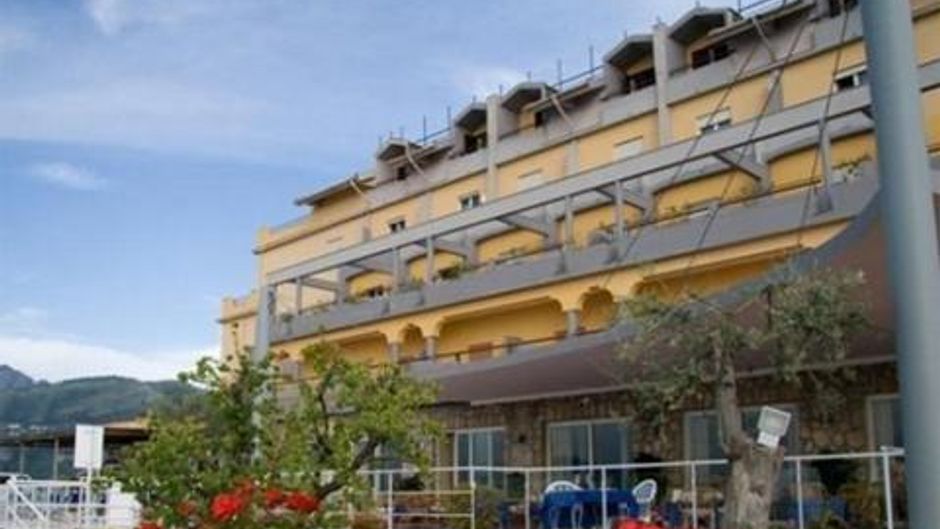 Art Hotel Gran Paradiso Exterior